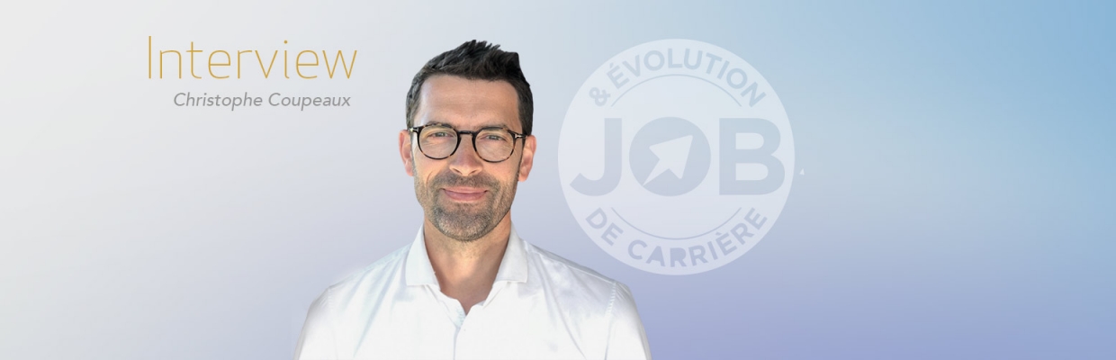 Trouver un emploi grâce à LinkedIn  Interview de Christophe Coupeaux